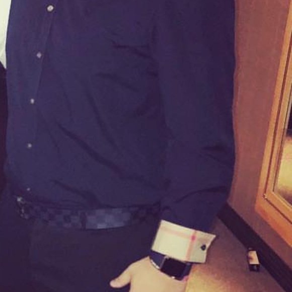 ****Authentic Burberry button-down shirt navy blue****** - Picture 6 of 6